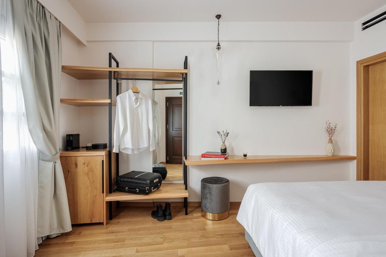 Petrou Suites Janina Zewnętrze zdjęcie