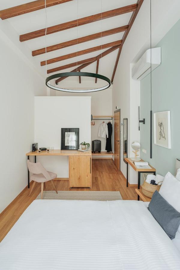 Petrou Suites Janina Zewnętrze zdjęcie